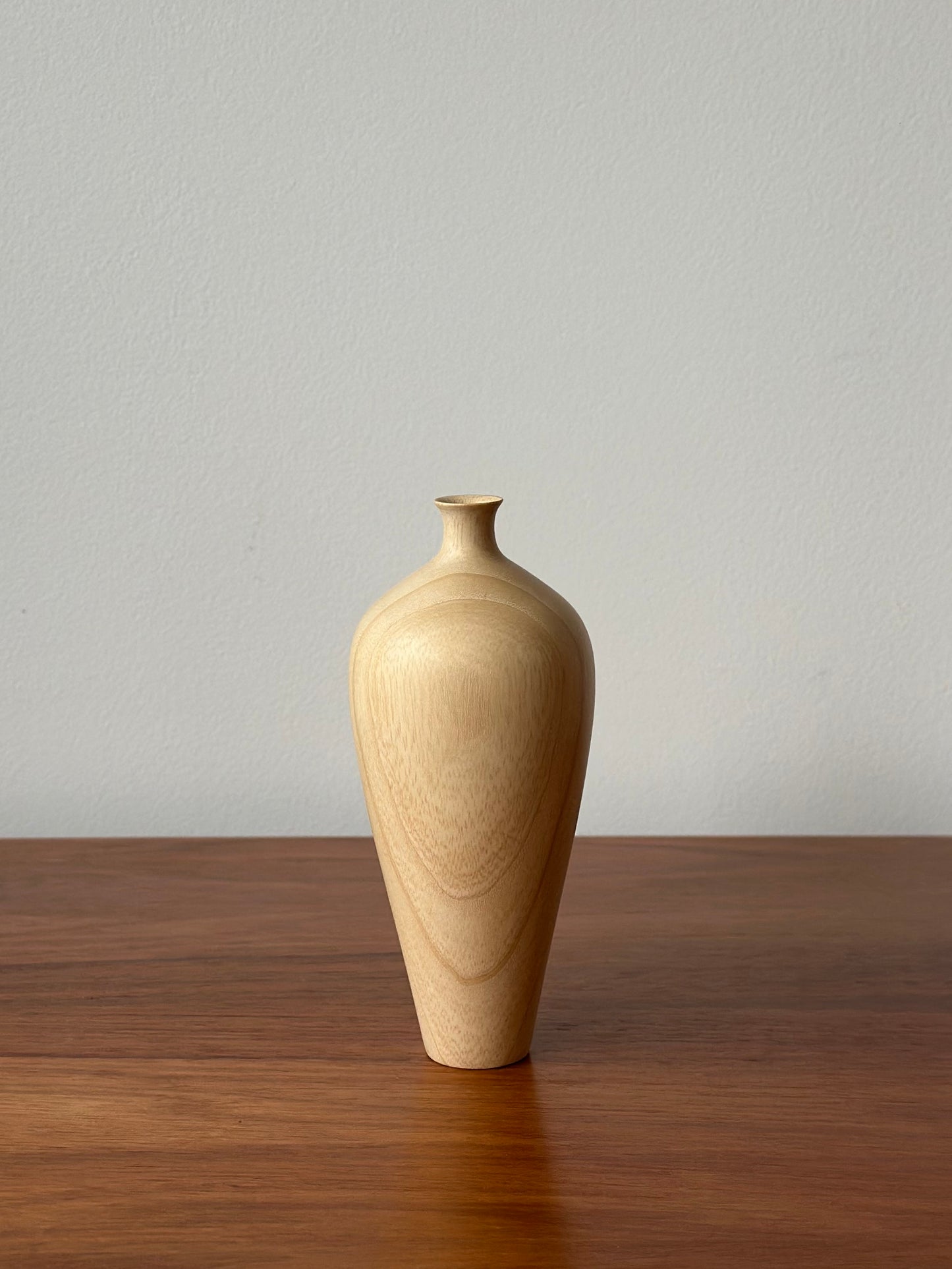 amphora vase
