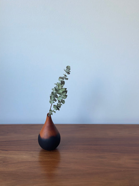 ombré teardrop vase
