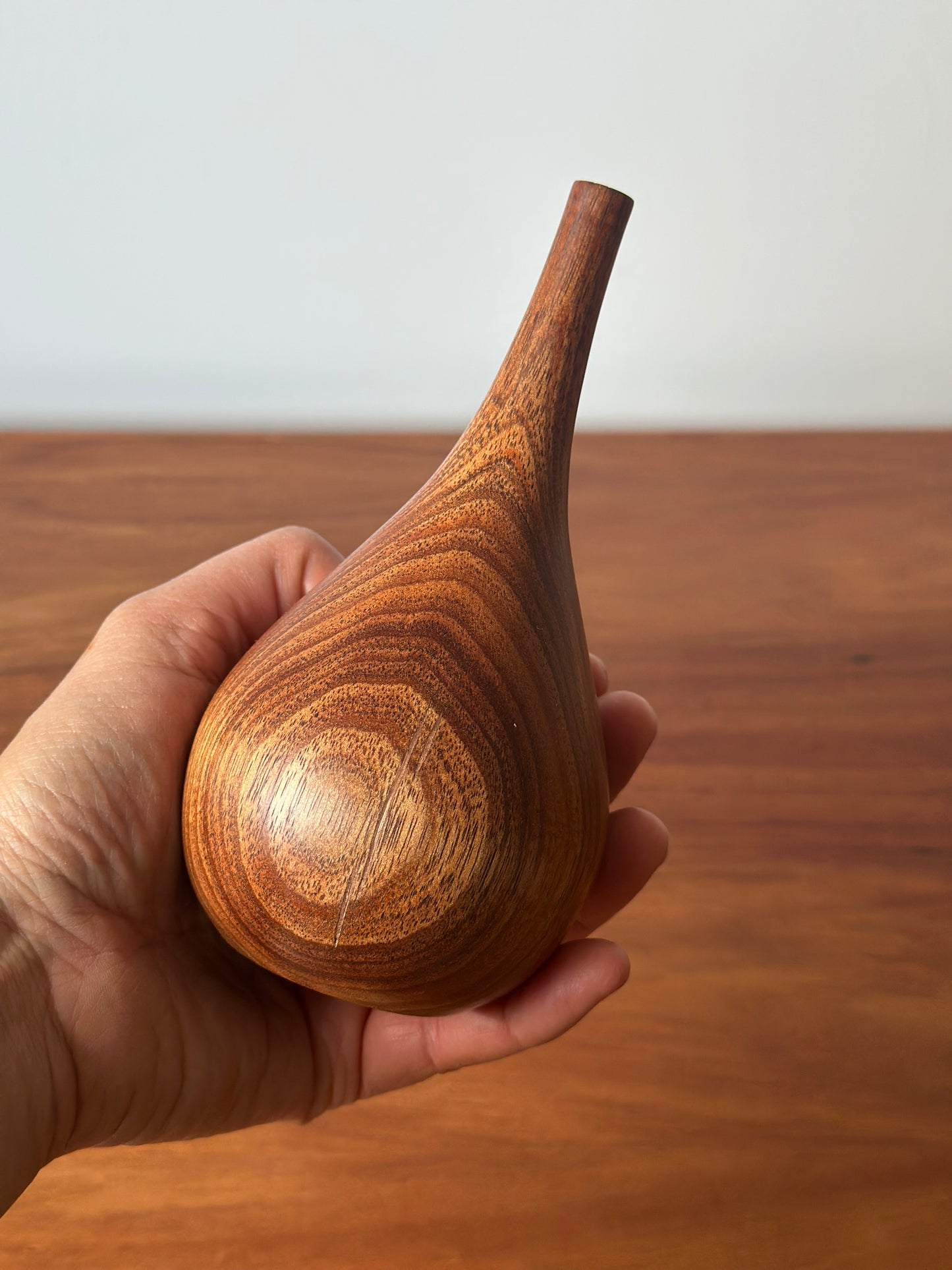 teardrop vase