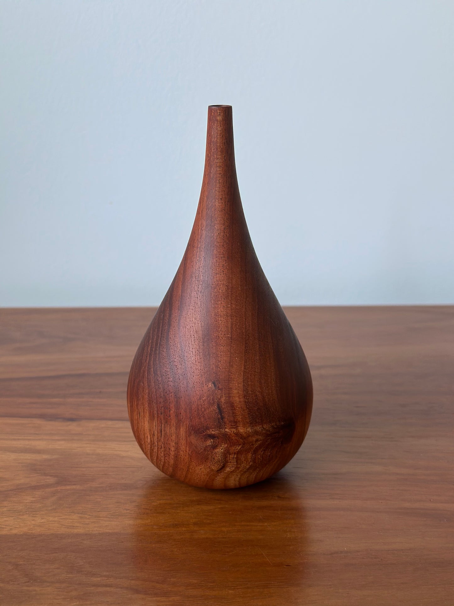 teardrop vase