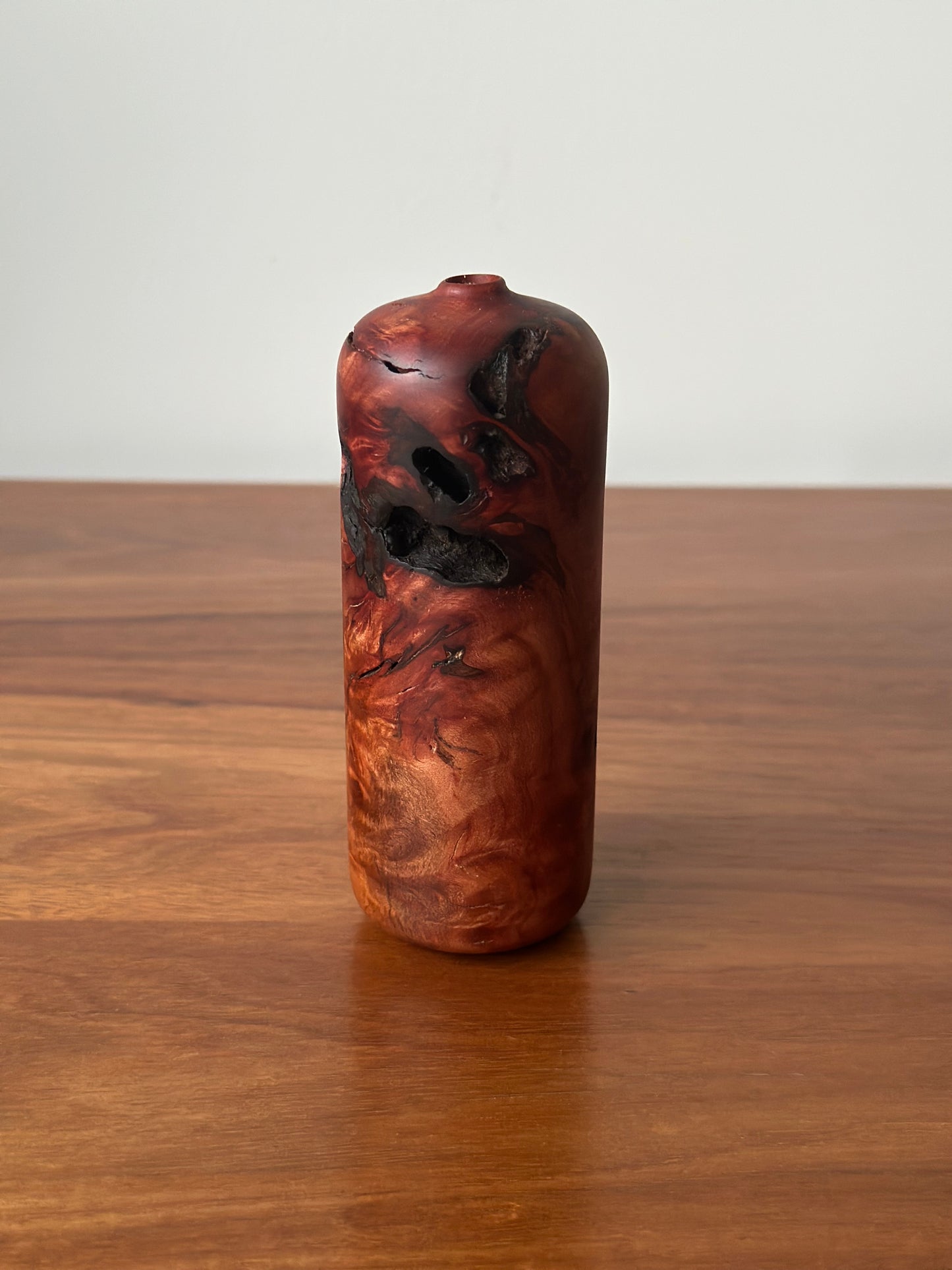 bottle vase with voids