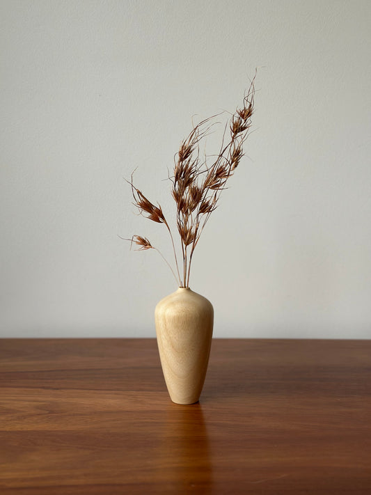 urn vase