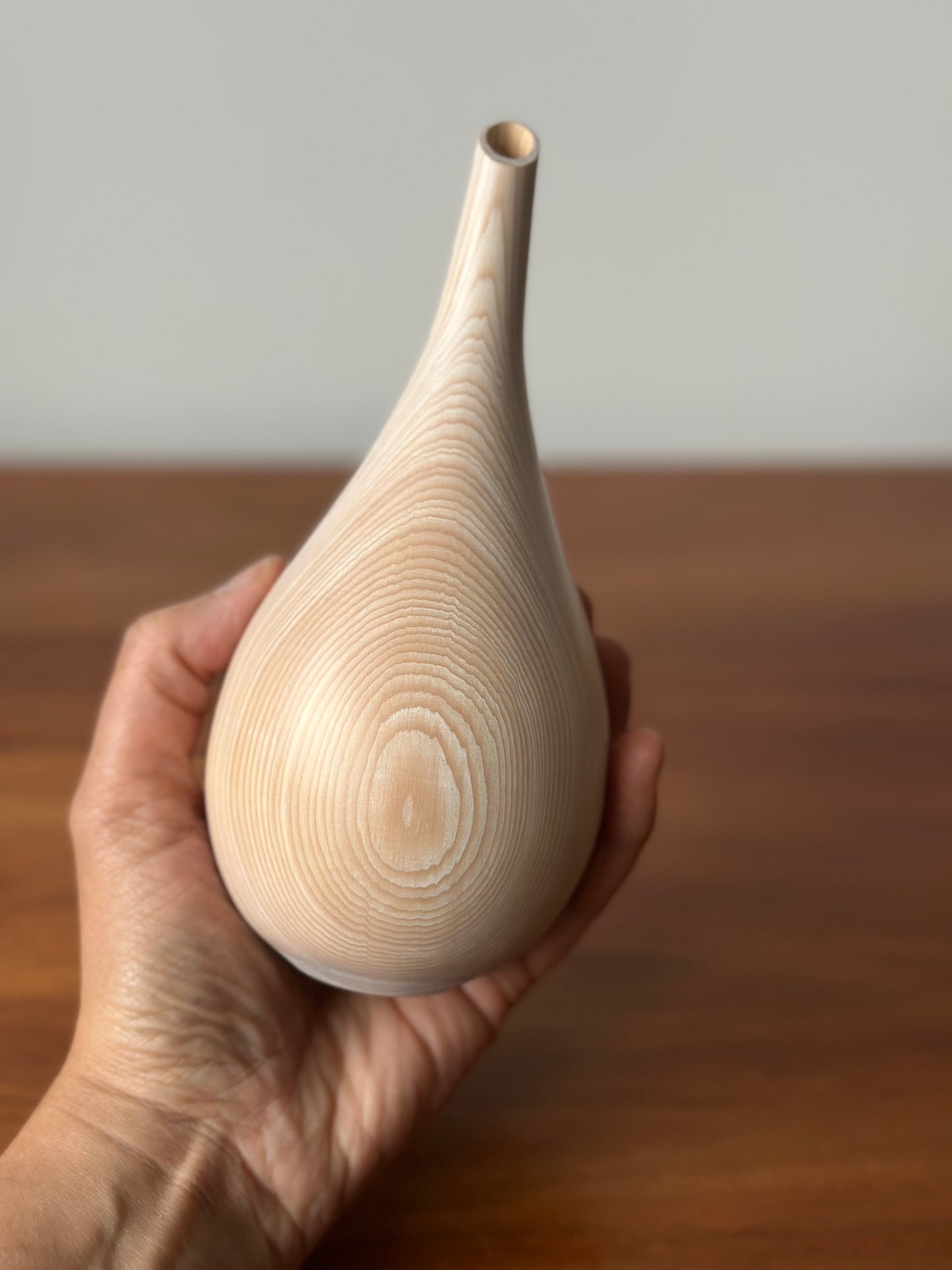 teardrop vase