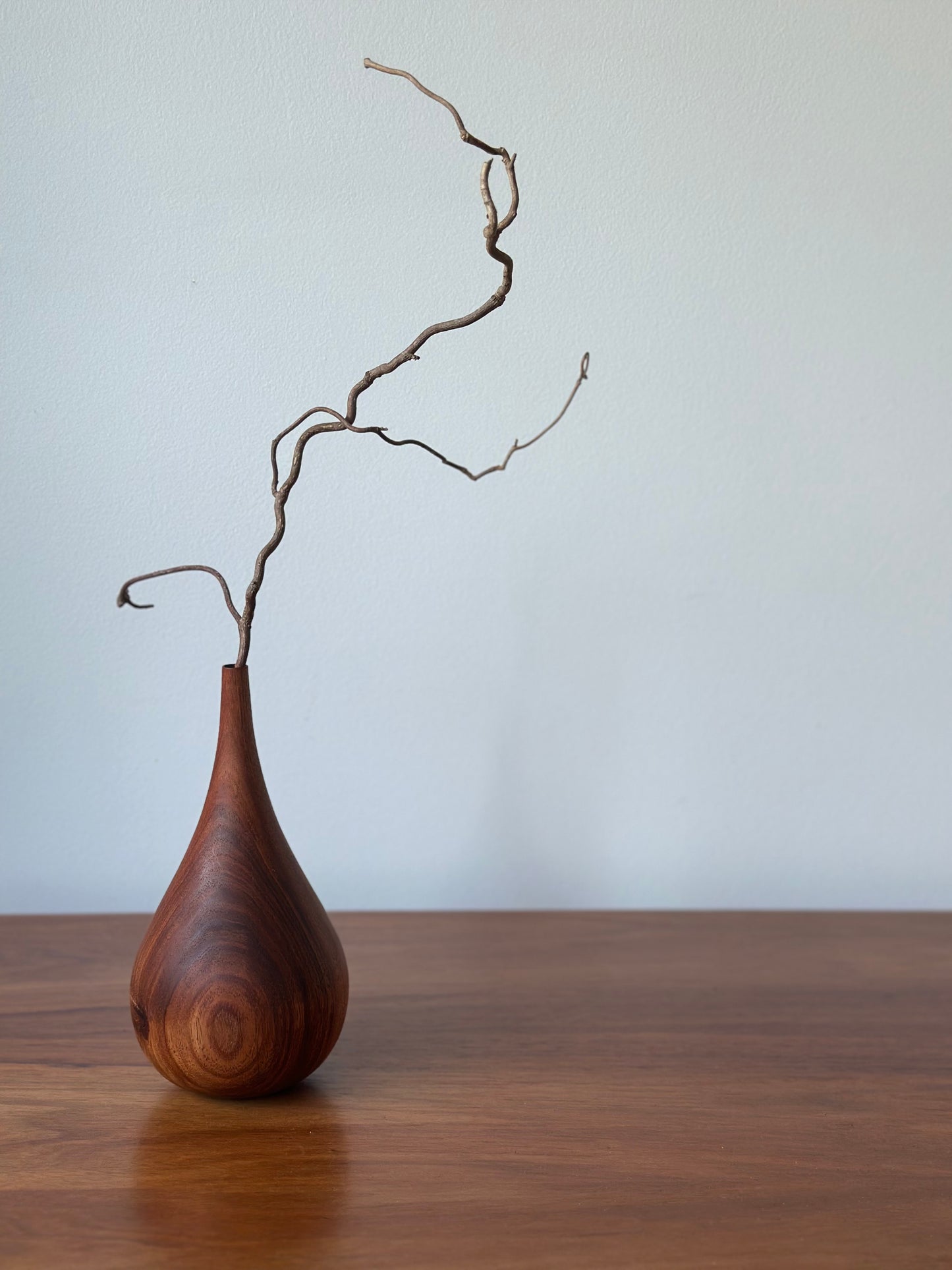 teardrop vase