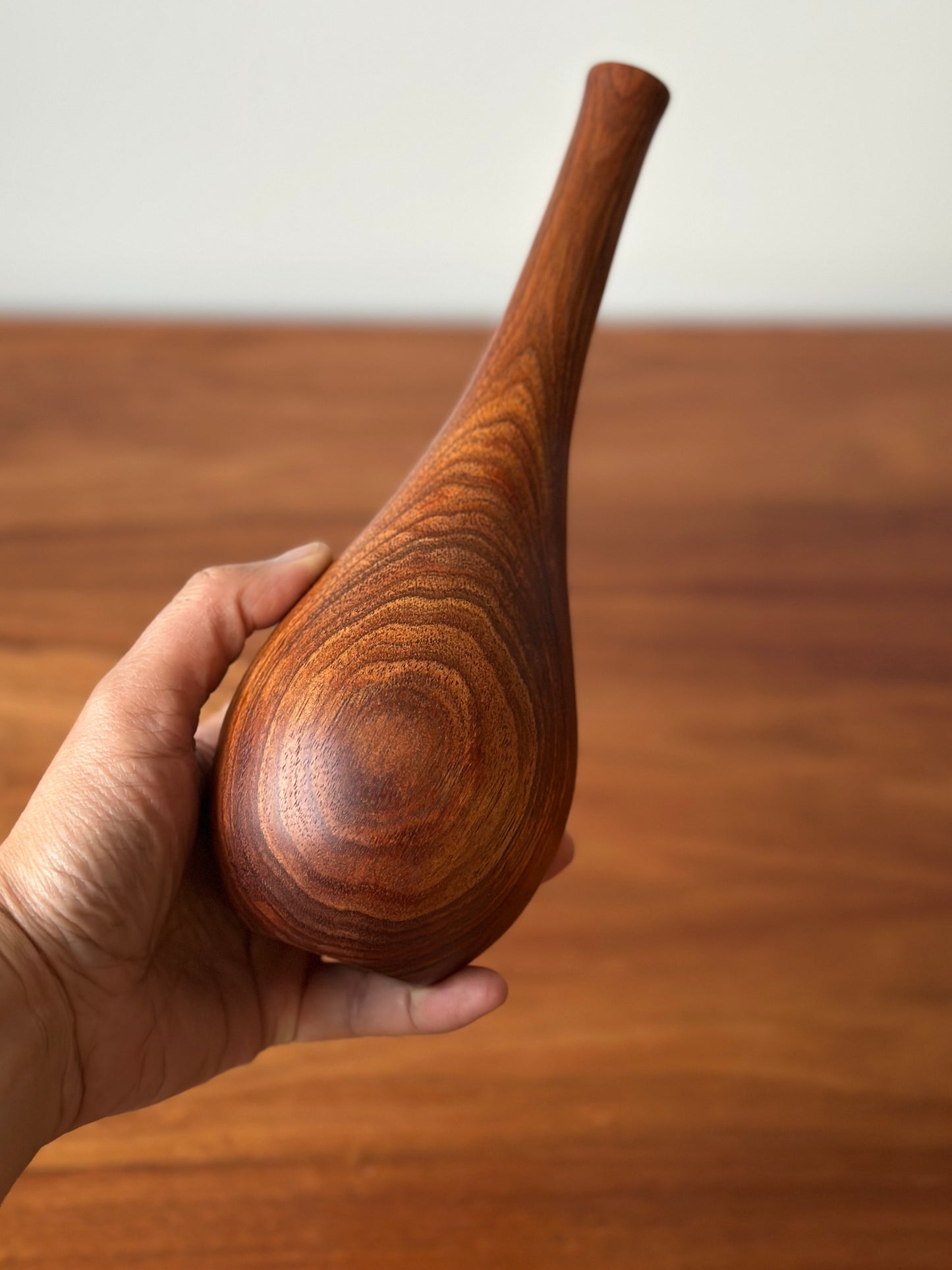 teardrop vase